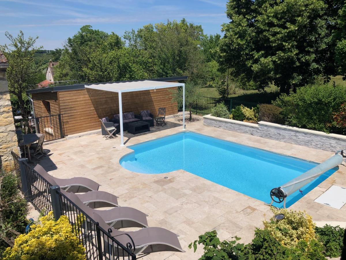 Bed and Breakfast Le Rouge & Blanc Saint-Maurice-le-Vieil Exteriér fotografie